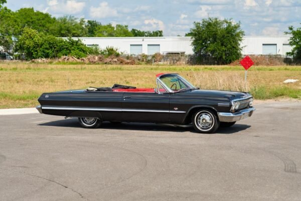 Chevrolet Impala SS convertible Super Sport - Image 27