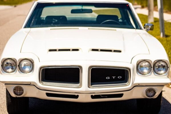 1972 Pontiac GTO Matching Numbers Coupe - Image 2