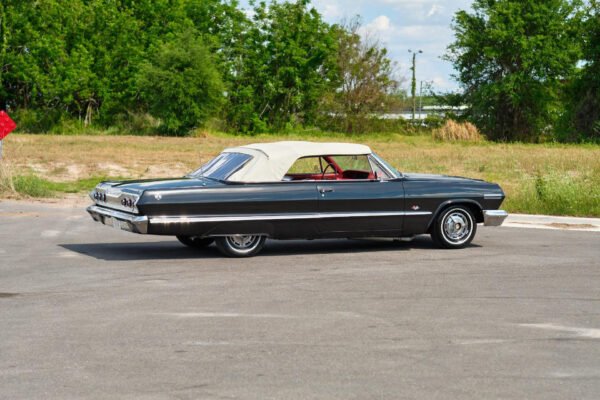 Chevrolet Impala SS convertible Super Sport - Image 44