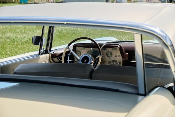 Lincoln Continental Mark III Convertible - Image 5