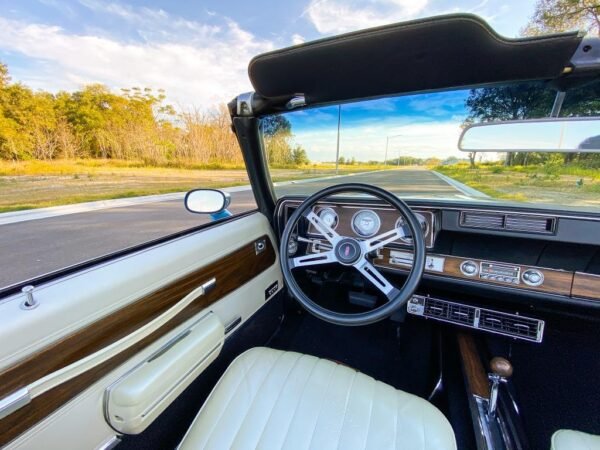 1971 Oldsmobile 442 Convertible - Image 9