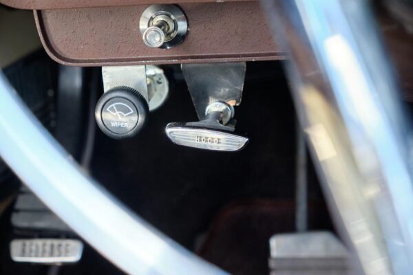 Lincoln Continental Mark III Convertible - Image 6