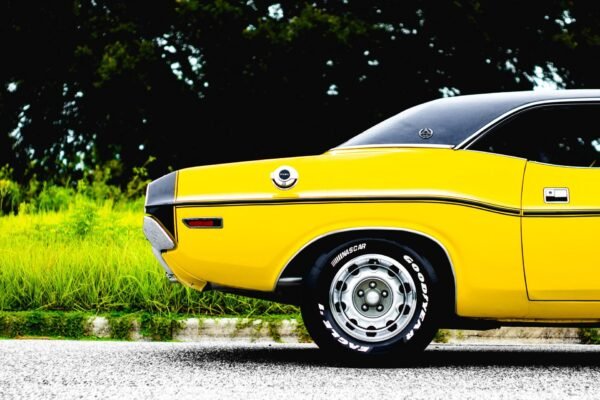 1970 Dodge Challenger R/T 383 - Image 2