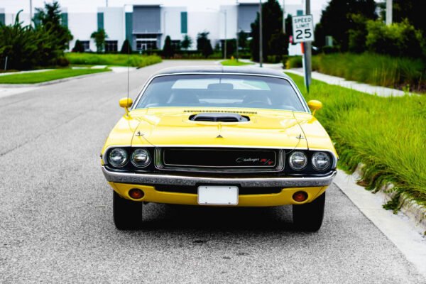 1970 Dodge Challenger R/T 383 - Image 3