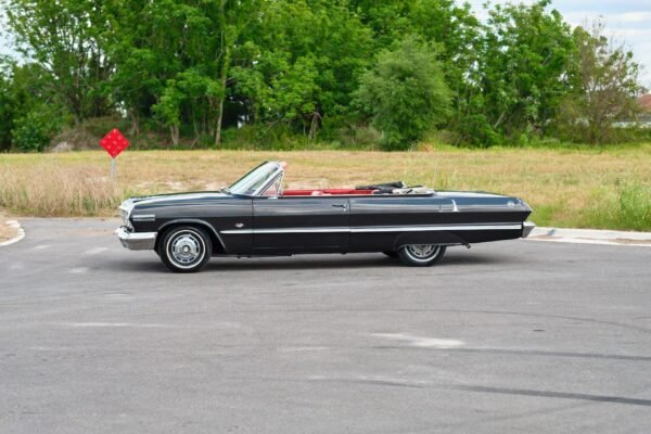 Chevrolet Impala SS convertible Super Sport - Image 11