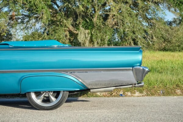 Ford Galaxie Sunliner Convertible Restored - Image 41