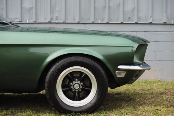 Ford Mustang Fastback Bullitt - Restored - Image 56