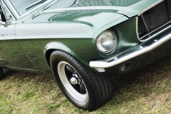 Ford Mustang Fastback Bullitt - Restored - Image 61